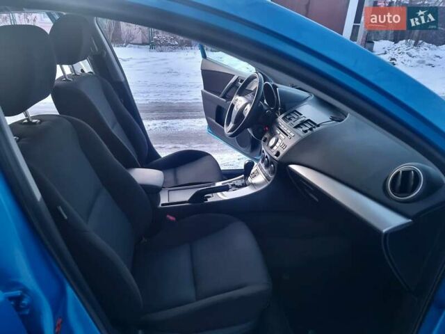 Синій Мазда 3, об'ємом двигуна 2 л та пробігом 156 тис. км за 8250 $, фото 36 на Automoto.ua