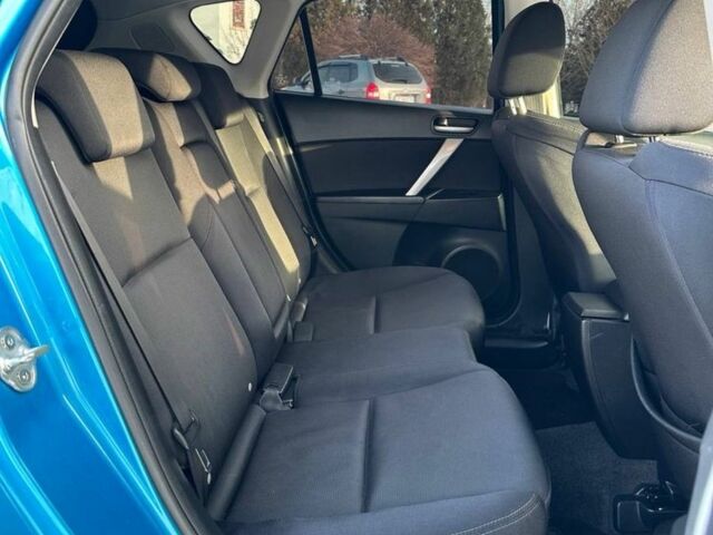 Синий Мазда 3, объемом двигателя 2.2 л и пробегом 189 тыс. км за 7400 $, фото 15 на Automoto.ua