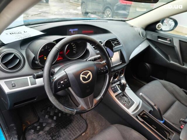 Синій Мазда 3, об'ємом двигуна 1.6 л та пробігом 181 тис. км за 7990 $, фото 17 на Automoto.ua