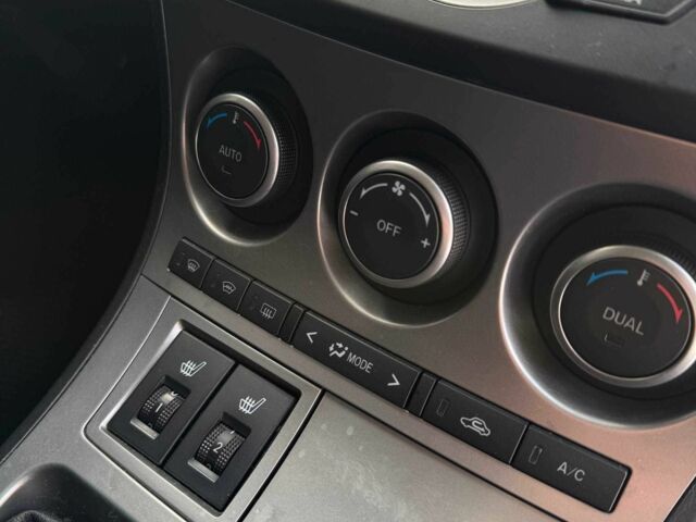 Синий Мазда 3, объемом двигателя 2.2 л и пробегом 190 тыс. км за 7650 $, фото 15 на Automoto.ua