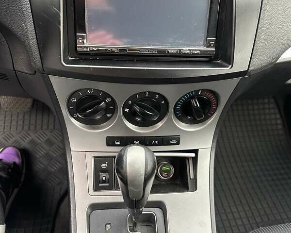 Синий Мазда 3, объемом двигателя 1.6 л и пробегом 180 тыс. км за 8200 $, фото 12 на Automoto.ua