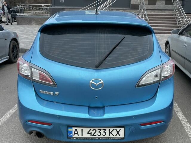 Синій Мазда 3, об'ємом двигуна 2.2 л та пробігом 190 тис. км за 6900 $, фото 6 на Automoto.ua