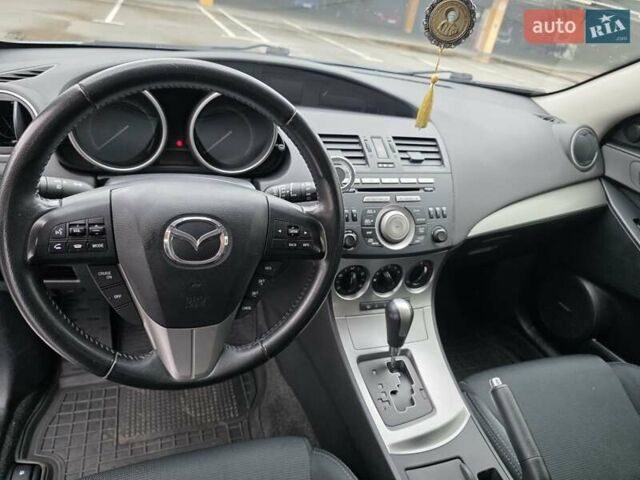 Мазда 3 2011 у Києві на Automoto.ua Синій Мазда 3, об'ємом двигуна 2.49 л та пробігом 130 тис. км за 8700 $, фото 10 на Automoto.ua