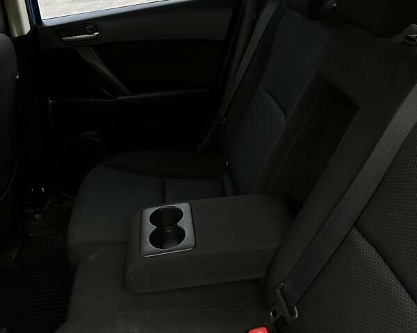 Синий Мазда 3, объемом двигателя 1.6 л и пробегом 180 тыс. км за 8200 $, фото 8 на Automoto.ua