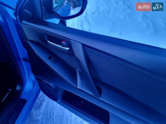 Синій Мазда 3, об'ємом двигуна 2 л та пробігом 156 тис. км за 8250 $, фото 37 на Automoto.ua