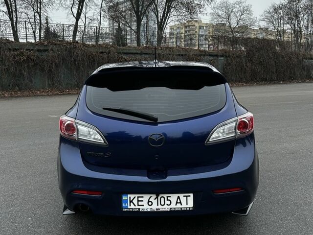 Синий Мазда 3, объемом двигателя 2 л и пробегом 165 тыс. км за 8000 $, фото 4 на Automoto.ua
