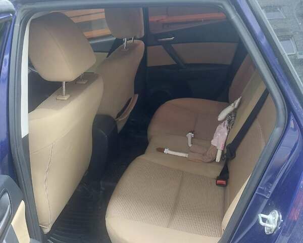 Синій Мазда 3, об'ємом двигуна 2 л та пробігом 160 тис. км за 7800 $, фото 3 на Automoto.ua