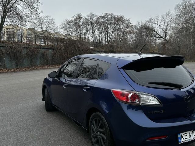 Синий Мазда 3, объемом двигателя 2 л и пробегом 165 тыс. км за 8000 $, фото 3 на Automoto.ua