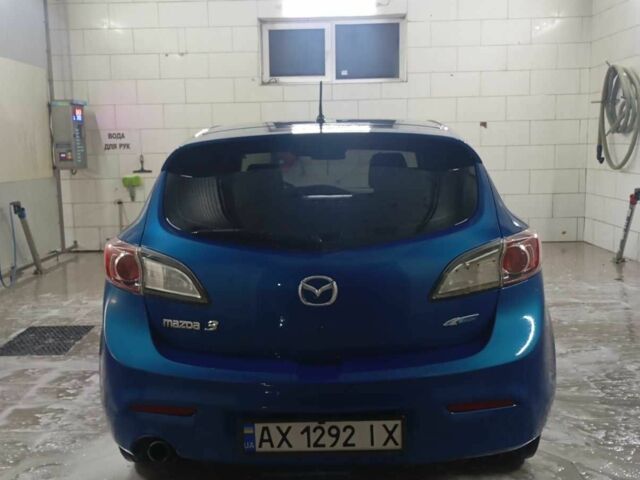 Синий Мазда 3, объемом двигателя 2 л и пробегом 155 тыс. км за 6300 $, фото 4 на Automoto.ua
