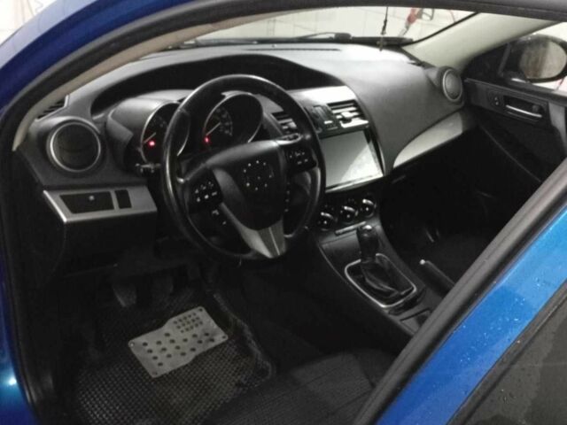 Синий Мазда 3, объемом двигателя 2 л и пробегом 155 тыс. км за 6300 $, фото 1 на Automoto.ua