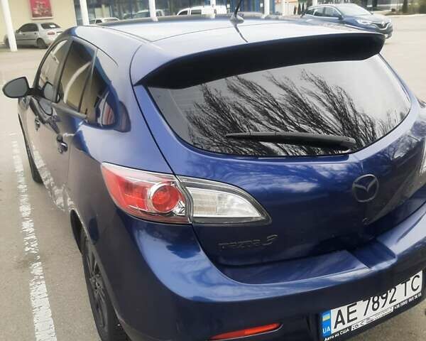 Синій Мазда 3, об'ємом двигуна 2 л та пробігом 160 тис. км за 7800 $, фото 5 на Automoto.ua