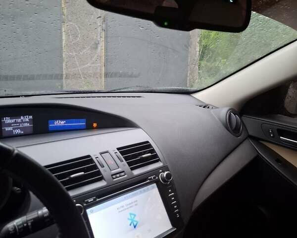 Синій Мазда 3, об'ємом двигуна 2 л та пробігом 160 тис. км за 7800 $, фото 9 на Automoto.ua