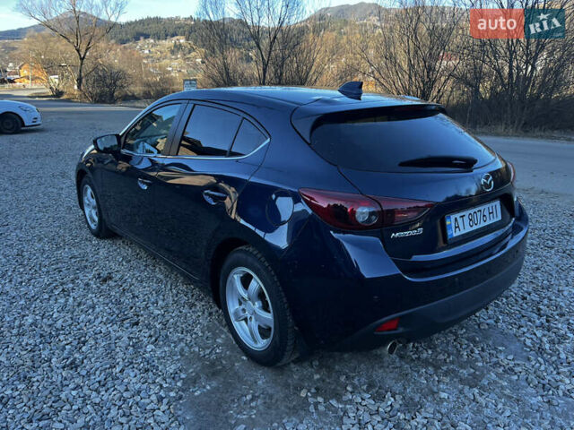 Синий Мазда 3, объемом двигателя 2.2 л и пробегом 235 тыс. км за 10500 $, фото 3 на Automoto.ua