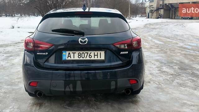 Синий Мазда 3, объемом двигателя 2.19 л и пробегом 235 тыс. км за 9100 $, фото 5 на Automoto.ua