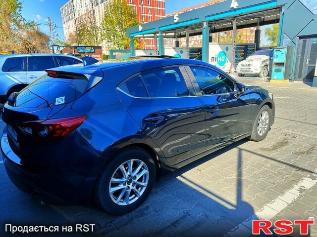 Синий Мазда 3, объемом двигателя 2 л и пробегом 168 тыс. км за 10000 $, фото 2 на Automoto.ua