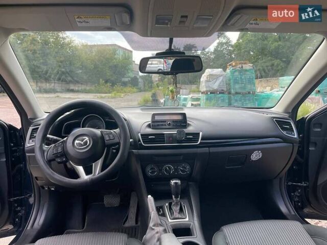Синий Мазда 3, объемом двигателя 2 л и пробегом 127 тыс. км за 10300 $, фото 11 на Automoto.ua