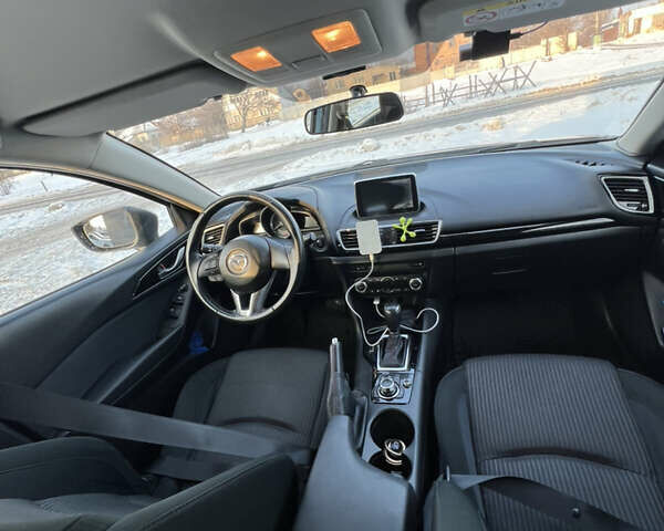 Синий Мазда 3, объемом двигателя 1.5 л и пробегом 172 тыс. км за 9900 $, фото 16 на Automoto.ua