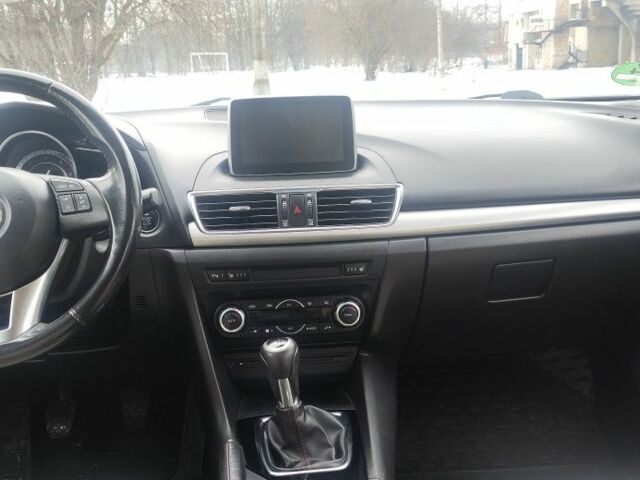 Синій Мазда 3, об'ємом двигуна 2.2 л та пробігом 235 тис. км за 9100 $, фото 5 на Automoto.ua