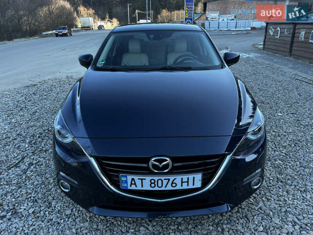 Синий Мазда 3, объемом двигателя 2.2 л и пробегом 235 тыс. км за 10500 $, фото 5 на Automoto.ua