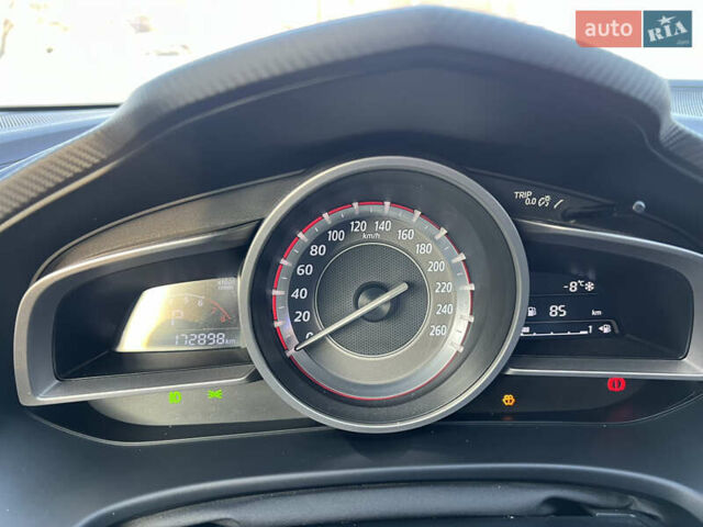 Синий Мазда 3, объемом двигателя 1.5 л и пробегом 172 тыс. км за 9900 $, фото 15 на Automoto.ua