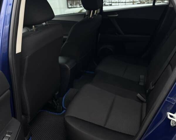 Синій Мазда 3, об'ємом двигуна 2 л та пробігом 197 тис. км за 7999 $, фото 13 на Automoto.ua