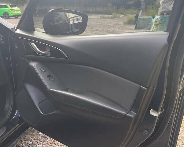 Синий Мазда 3, объемом двигателя 2 л и пробегом 127 тыс. км за 10300 $, фото 19 на Automoto.ua