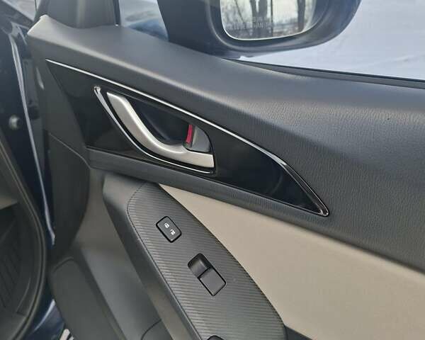 Синий Мазда 3, объемом двигателя 2 л и пробегом 184 тыс. км за 9600 $, фото 30 на Automoto.ua
