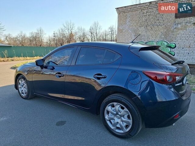 Синий Мазда 3, объемом двигателя 2 л и пробегом 184 тыс. км за 8500 $, фото 4 на Automoto.ua