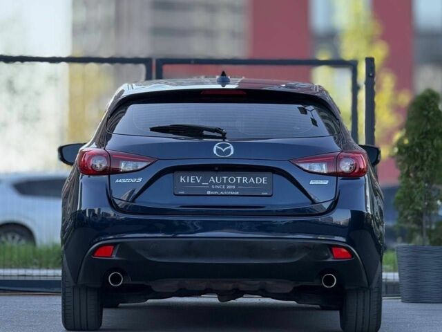 Синий Мазда 3, объемом двигателя 2 л и пробегом 188 тыс. км за 10900 $, фото 2 на Automoto.ua