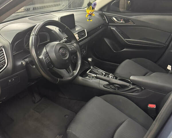 Синий Мазда 3, объемом двигателя 2 л и пробегом 121 тыс. км за 10900 $, фото 8 на Automoto.ua