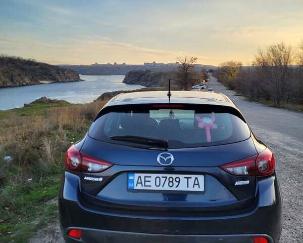 Синий Мазда 3, объемом двигателя 2 л и пробегом 193 тыс. км за 9500 $, фото 5 на Automoto.ua