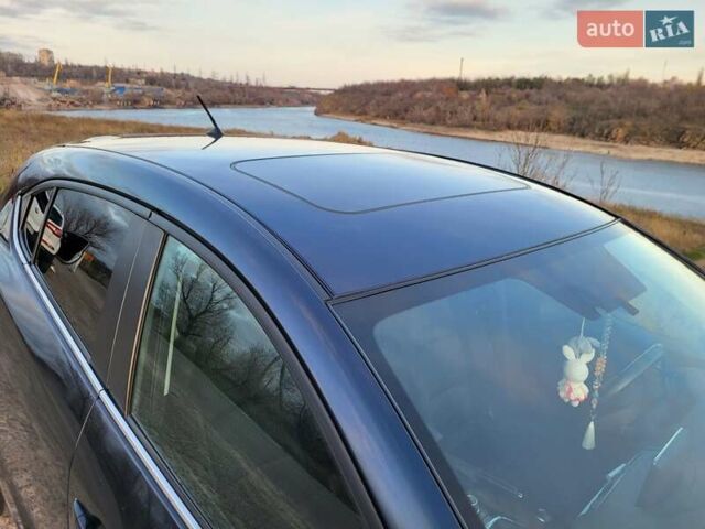 Синий Мазда 3, объемом двигателя 2 л и пробегом 193 тыс. км за 9500 $, фото 16 на Automoto.ua