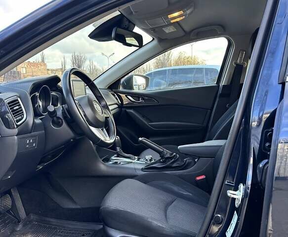 Синій Мазда 3, об'ємом двигуна 2 л та пробігом 105 тис. км за 13700 $, фото 13 на Automoto.ua