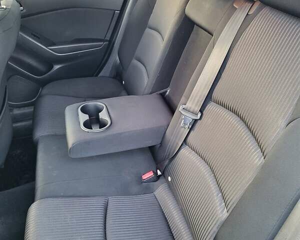 Синий Мазда 3, объемом двигателя 2 л и пробегом 193 тыс. км за 9500 $, фото 10 на Automoto.ua