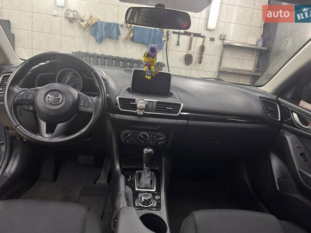Синий Мазда 3, объемом двигателя 2 л и пробегом 121 тыс. км за 10900 $, фото 5 на Automoto.ua
