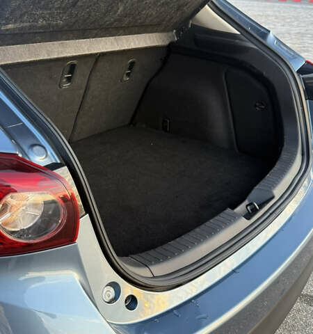 Синий Мазда 3, объемом двигателя 2.49 л и пробегом 104 тыс. км за 13000 $, фото 13 на Automoto.ua