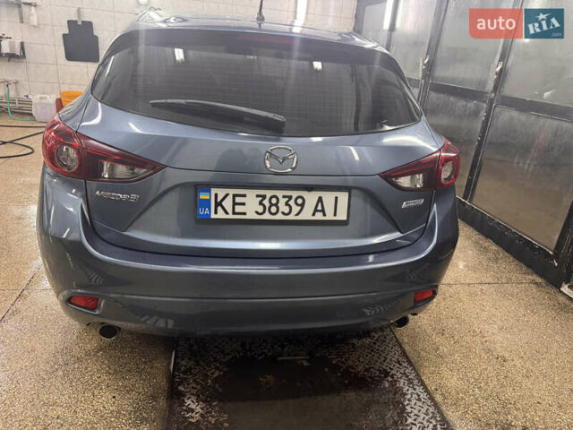 Синий Мазда 3, объемом двигателя 2 л и пробегом 121 тыс. км за 10900 $, фото 7 на Automoto.ua