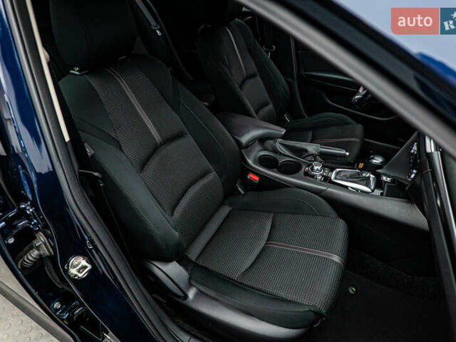 Синий Мазда 3, объемом двигателя 1.5 л и пробегом 86 тыс. км за 14953 $, фото 20 на Automoto.ua