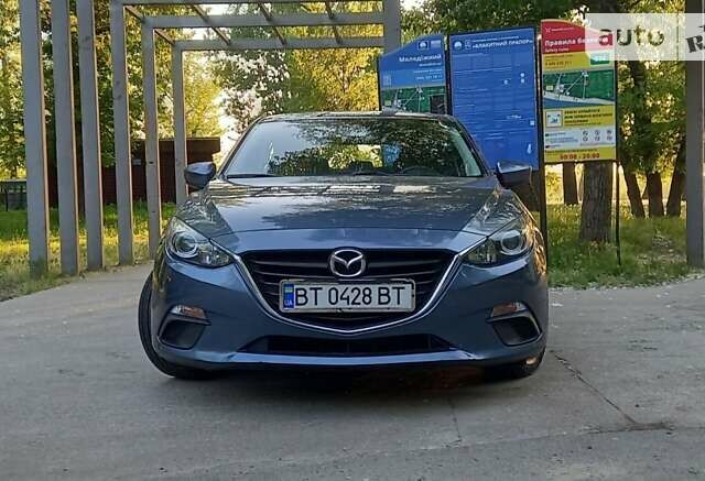 Синій Мазда 3, об'ємом двигуна 0 л та пробігом 120 тис. км за 12765 $, фото 2 на Automoto.ua