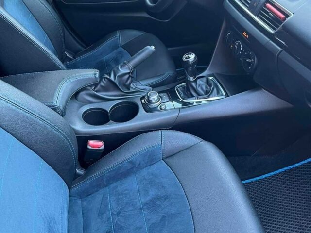 Синій Мазда 3, об'ємом двигуна 2 л та пробігом 125 тис. км за 11000 $, фото 7 на Automoto.ua