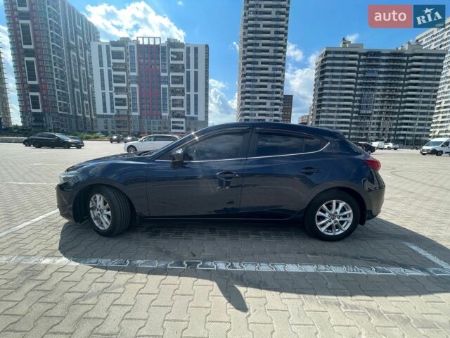 Синий Мазда 3, объемом двигателя 2 л и пробегом 149 тыс. км за 13800 $, фото 12 на Automoto.ua