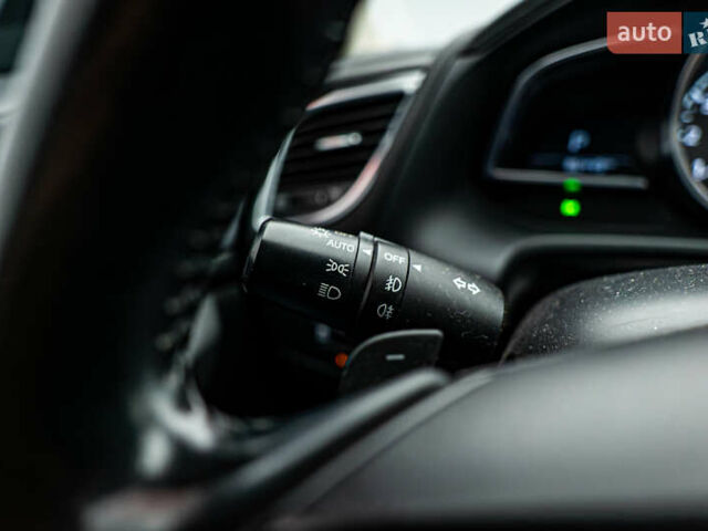 Синий Мазда 3, объемом двигателя 1.5 л и пробегом 86 тыс. км за 14953 $, фото 14 на Automoto.ua