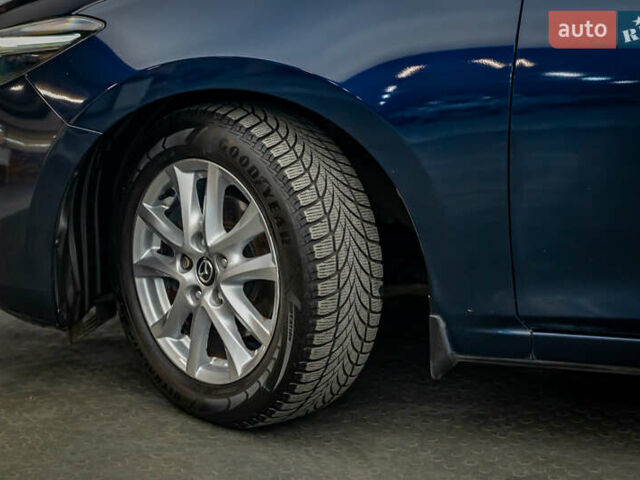 Синий Мазда 3, объемом двигателя 1.5 л и пробегом 86 тыс. км за 14953 $, фото 7 на Automoto.ua