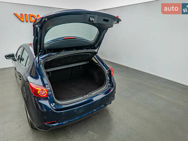 Синий Мазда 3, объемом двигателя 1.5 л и пробегом 86 тыс. км за 14953 $, фото 6 на Automoto.ua