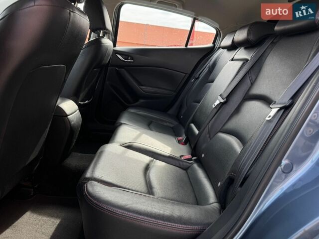 Синий Мазда 3, объемом двигателя 2 л и пробегом 106 тыс. км за 11490 $, фото 7 на Automoto.ua