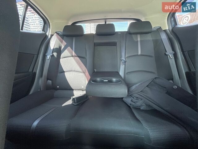 Синий Мазда 3, объемом двигателя 2 л и пробегом 149 тыс. км за 13800 $, фото 36 на Automoto.ua