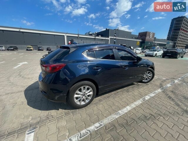Синий Мазда 3, объемом двигателя 2 л и пробегом 149 тыс. км за 13800 $, фото 6 на Automoto.ua