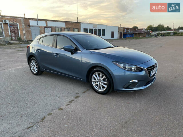 Синий Мазда 3, объемом двигателя 2 л и пробегом 120 тыс. км за 12500 $, фото 3 на Automoto.ua
