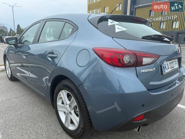 Синий Мазда 3, объемом двигателя 2 л и пробегом 106 тыс. км за 11800 $, фото 5 на Automoto.ua