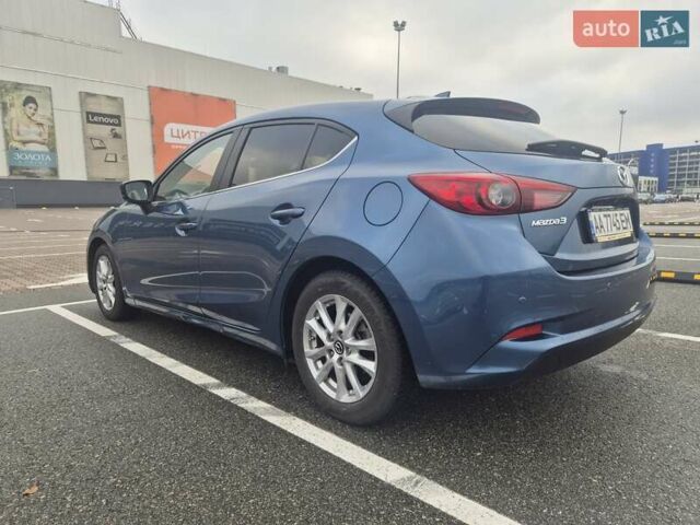 Синий Мазда 3, объемом двигателя 1.5 л и пробегом 69 тыс. км за 15500 $, фото 5 на Automoto.ua